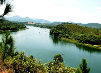 Ngắm trọn vẹn vẻ đẹp hút hồn của Huế ở Đồi Vọng Cảnh Ngắm trọn vẹn vẻ đẹp hút hồn của Huế ở Đồi Vọng Cảnh