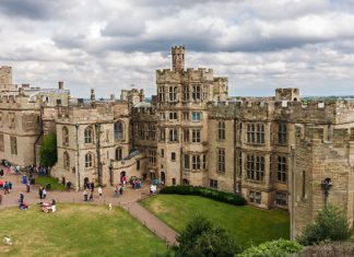 Chiêm ngưỡng vẻ đẹp lộng lẫy của lâu đài Warwick nổi tiếng nước Anh Chiêm ngưỡng vẻ đẹp lộng lẫy của lâu đài Warwick nổi tiếng nước Anh