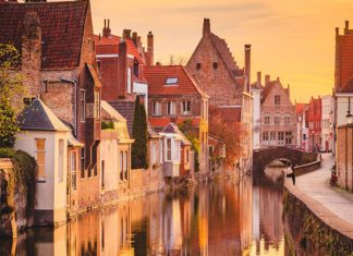 Khám phá 8 địa điểm tham quan hàng đầu tại Bruges khi du lịch Bỉ Khám phá 8 địa điểm tham quan hàng đầu tại Bruges khi du lịch Bỉ